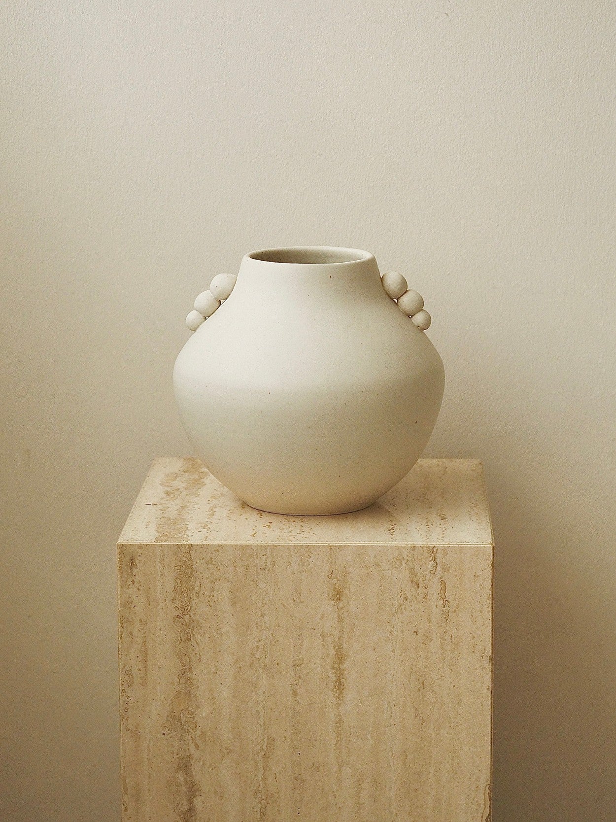 MONDO Vessel 3.0 – Eggshell White